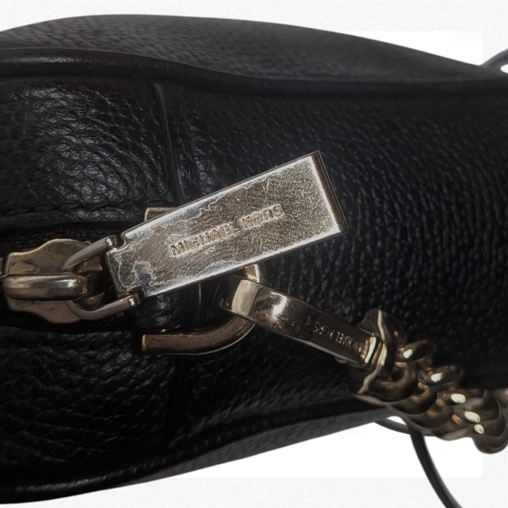 Michael Kors Ginny Crossbody Camera Bag in Black Pebbled Leather Jet Set Bag - Picture 13 of 16